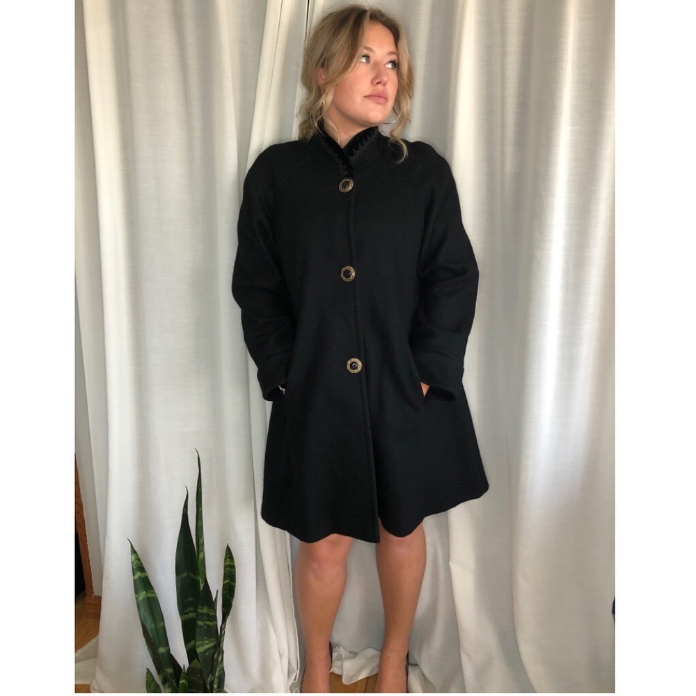 Beautiful Vintage Dress Coat